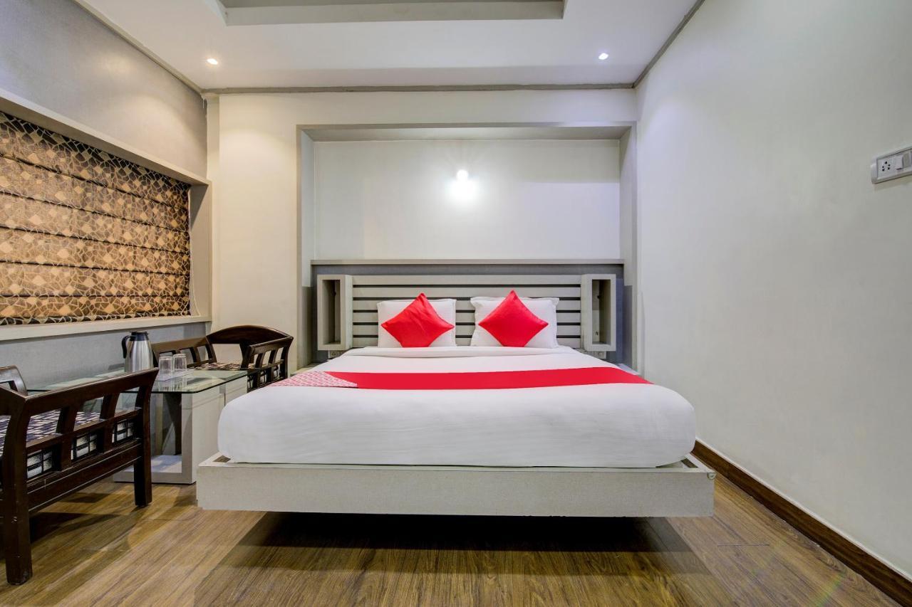 Oyo 1545 Hotel Shivani International Ahmedabad Eksteriør billede
