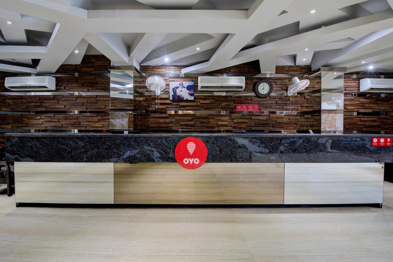 Oyo 1545 Hotel Shivani International Ahmedabad Eksteriør billede